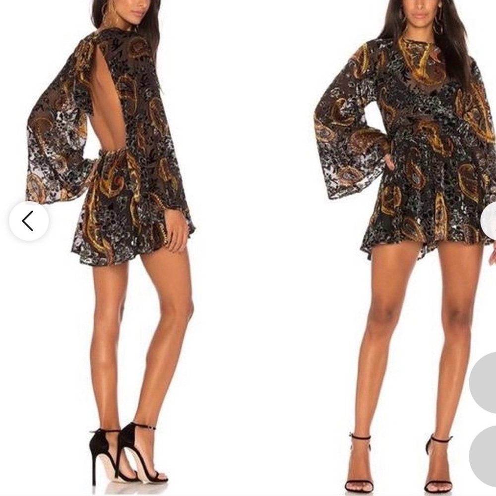 Open back Velvet paisley romper - Picture 4 of 10